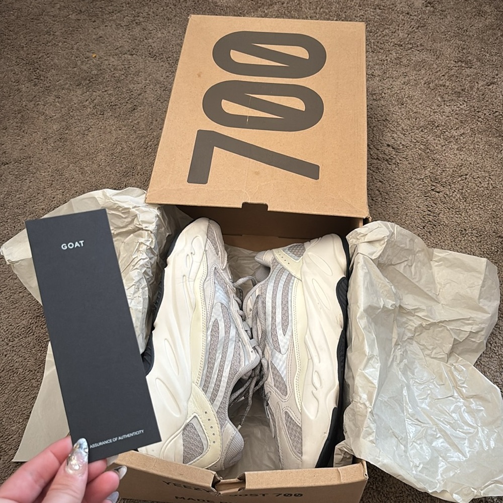 Yeezy Boost 700 V2 'Static'